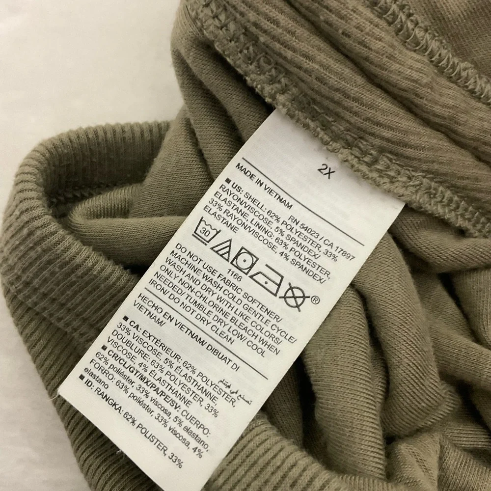 Old Navy Active Ultralite Go Dry Racerback Rib-Knit Ruched Dress Size 2X - Picture 9 of 9